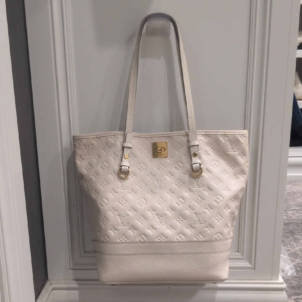 Authentic Louis Vuitton Citadine PM Neige Empriente